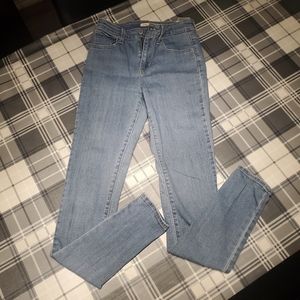 Levi 721 High-Rise skinny jeans